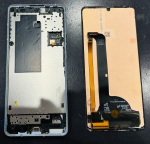 aquos sense7　画面