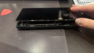 XperiaXZ2Premium　バッテリー交換