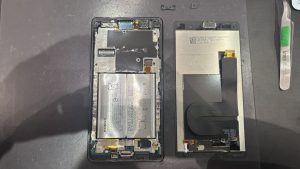 XperiaXZ2Premium　バッテリー交換