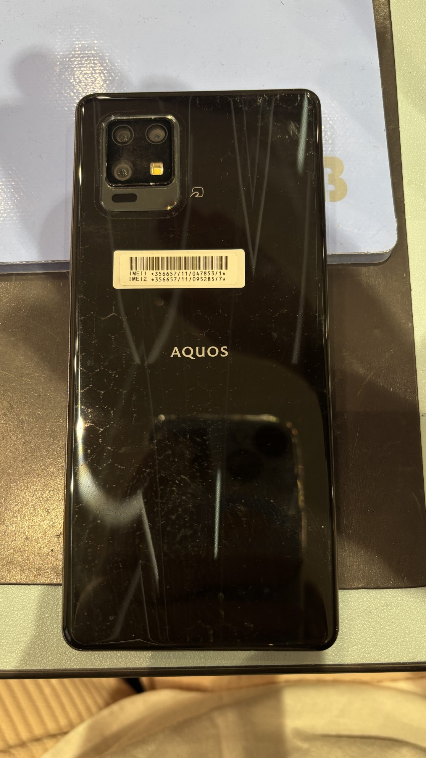 AQUOS zero6 バッテリー交換